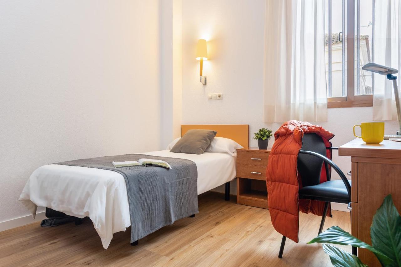 Micampus Bormujos Student Residence מראה חיצוני תמונה