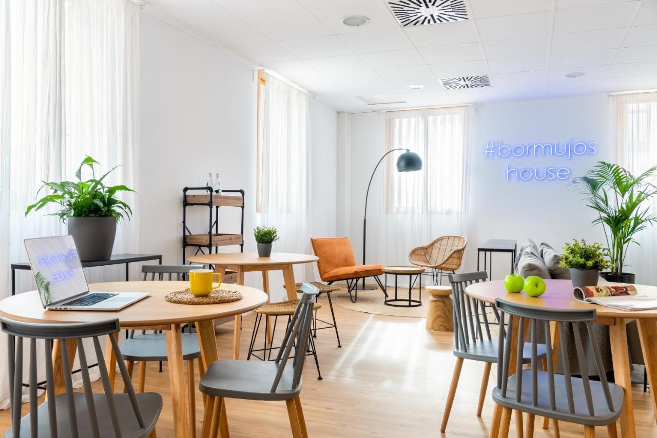 Micampus Bormujos Student Residence מראה חיצוני תמונה