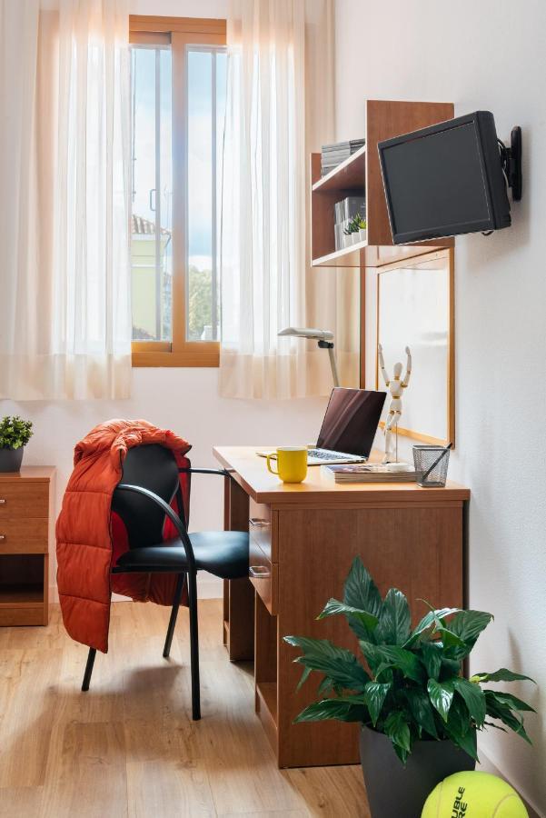 Micampus Bormujos Student Residence מראה חיצוני תמונה